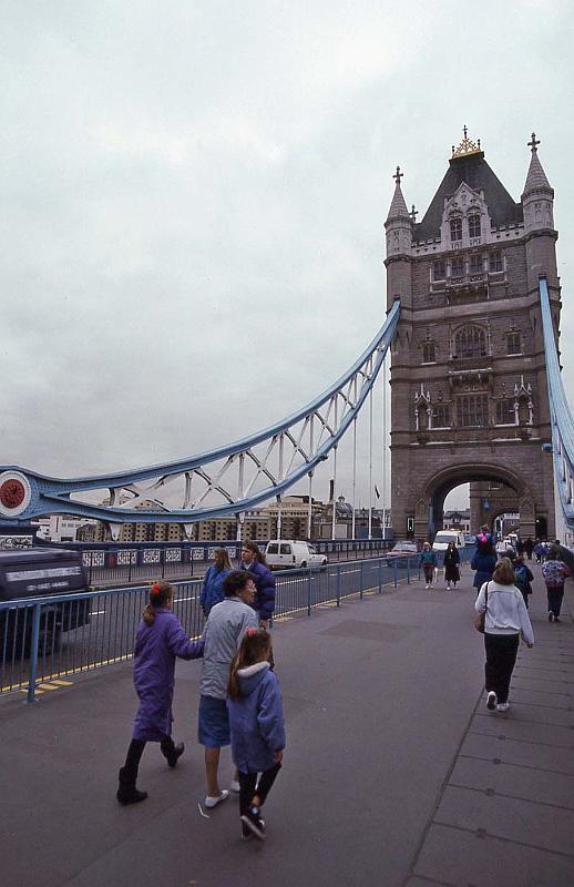 WT 2100 268-15 UK 1991.jpg